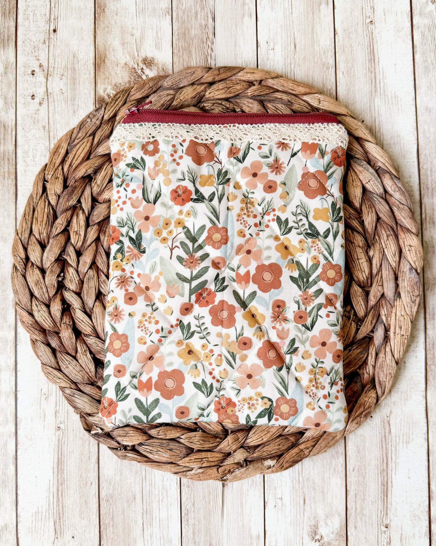 Earthy Floral Quilted Kindle Sleeve with Zipper