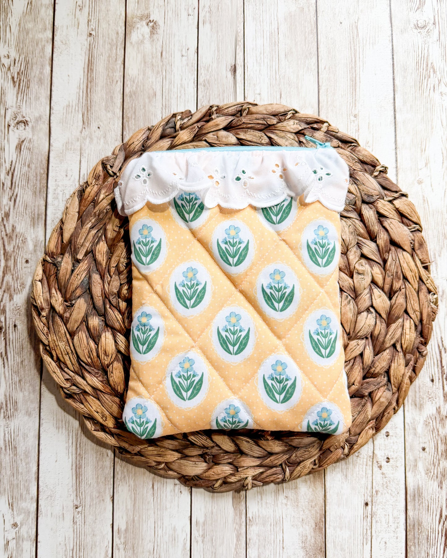 Yellow Flower Quilted Kindle Sleeve with Zipper
